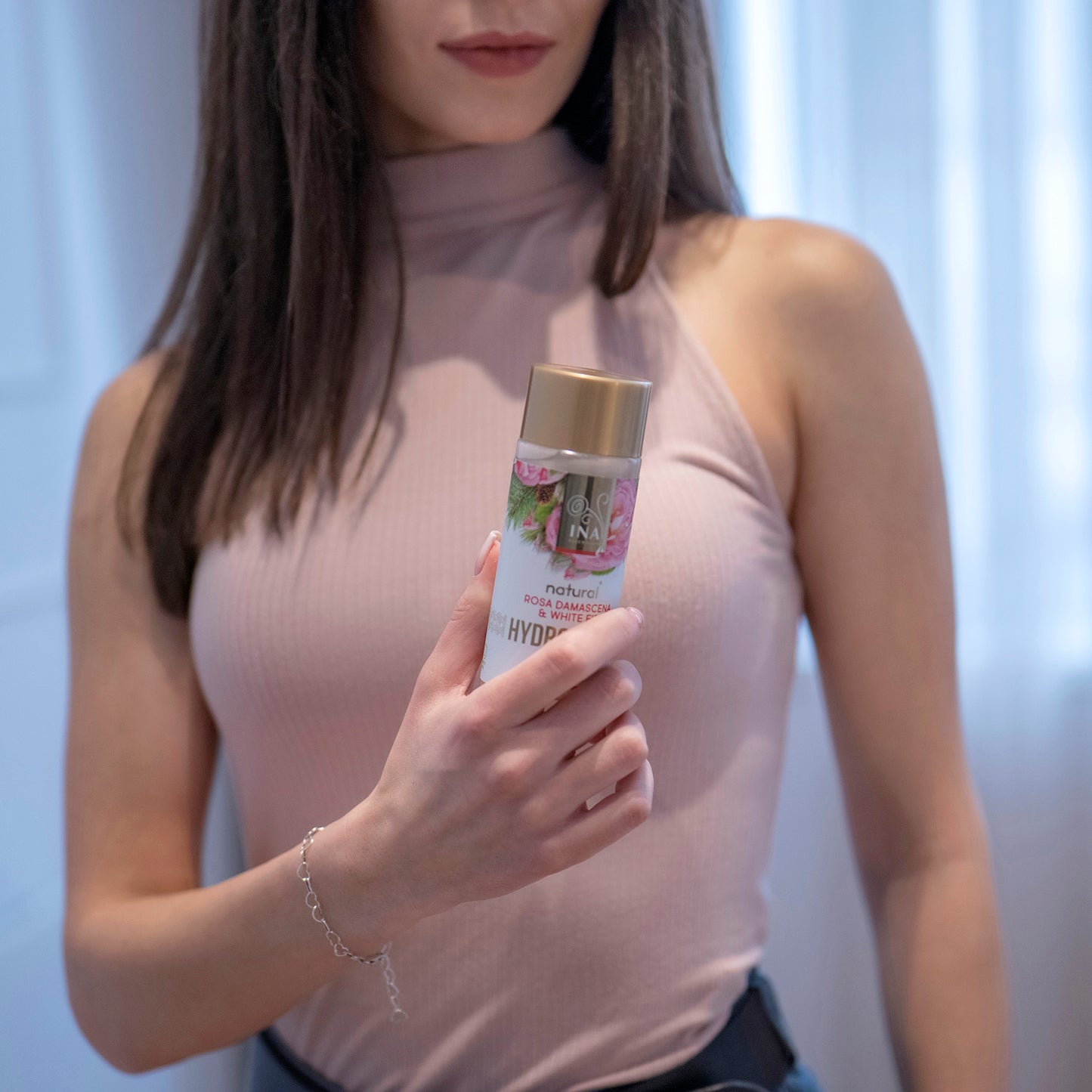 + Dovana Hydrobiotic - Rožių, Baltųjų Eglių ir Citrinų žievelių - intensyvi priežiūra nuo Senėjimo