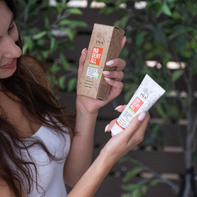 + Dovana Natūrali dantų pasta be fluoro su dūmų medžiu, Juodosios jūros mineralais – Ina Dent-All